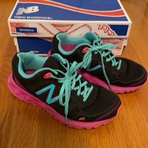 New balance shoes